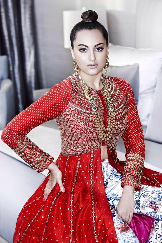 سوناكشي سينها (4)