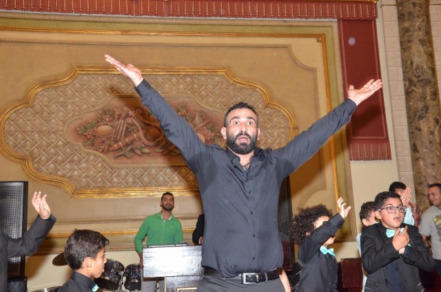 عمرو و احمد سعد يحتفلان بزفاف شقيقتهما (7)