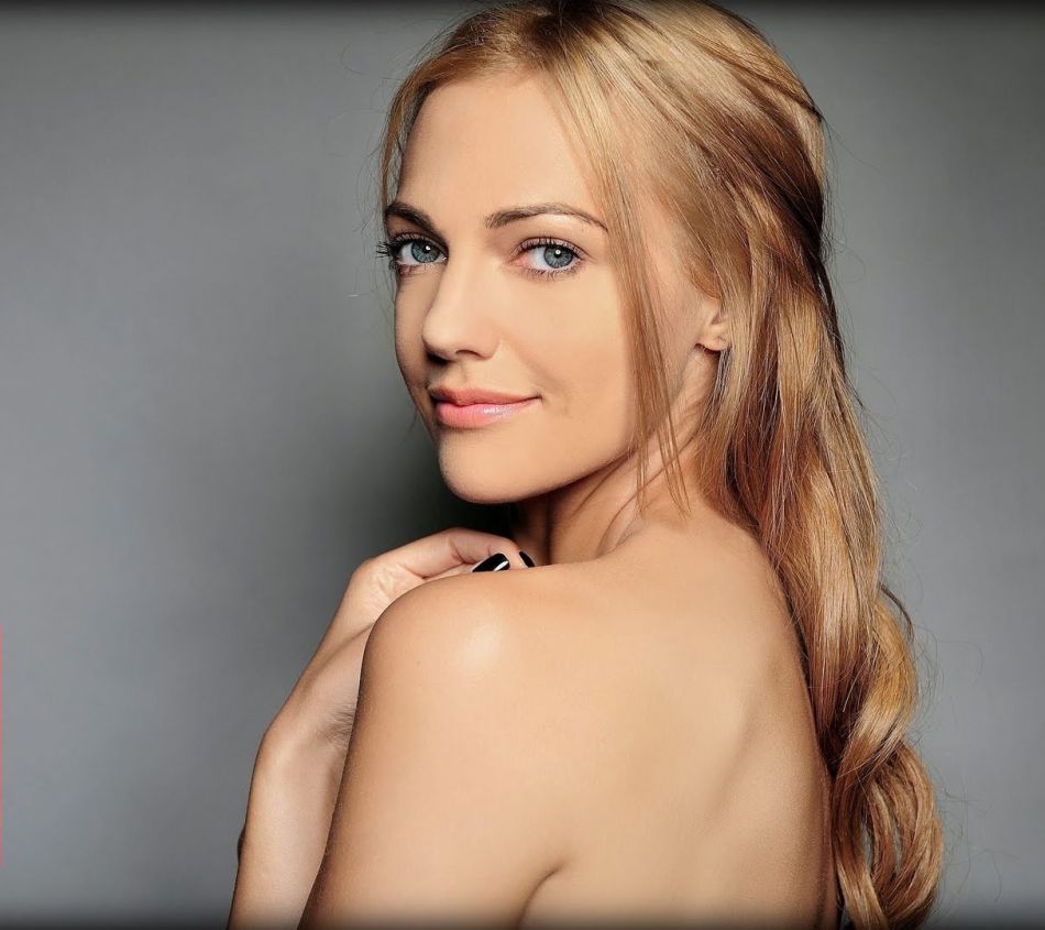 مريم اوزرلي (1)