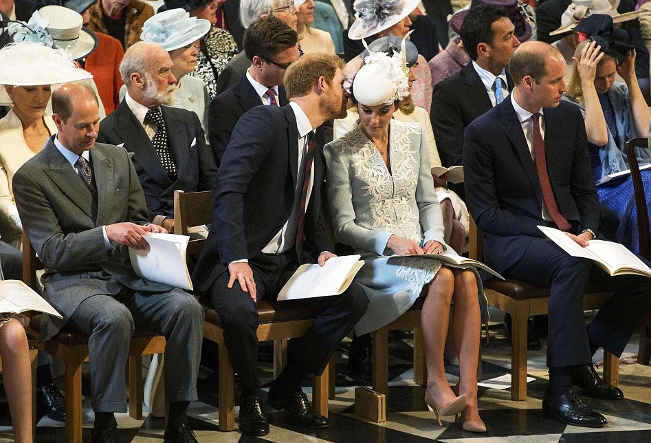 3520A59B00000578-3635360-image-a-67_1465566421449