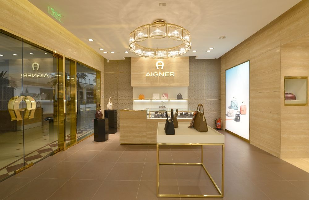 resized_AIGNER'S NEW STORE IN FAISALIYAH MALL, RIYADH (2)