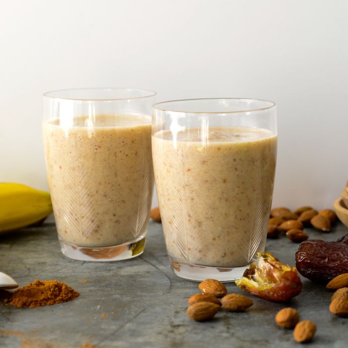 resized_Banana-date-and-nut-smoothie_square