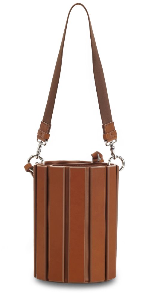 resized_Salvatore Ferragamo Women's SS2016 Accessories_PAG061