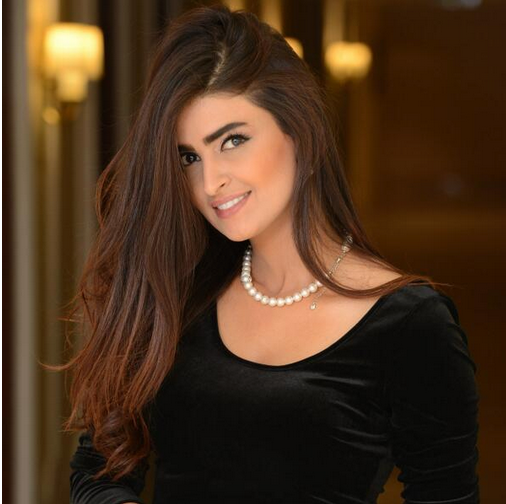 علا الفارس (1)