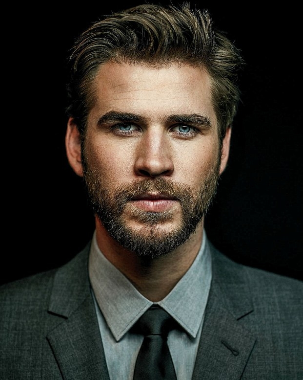 ليام هيمسوورث (4)