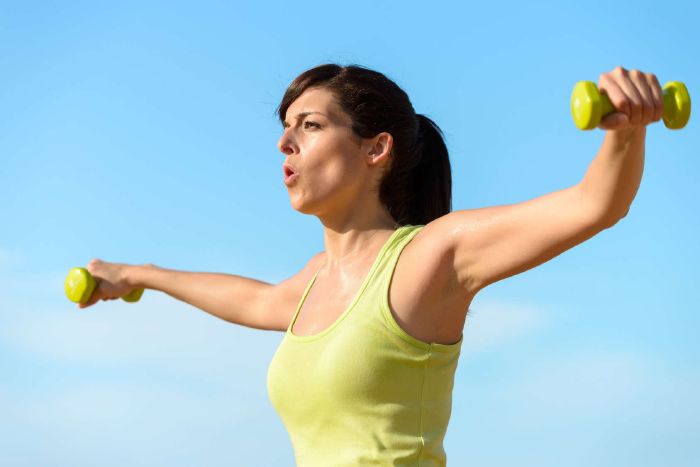 resized_lady-exercising