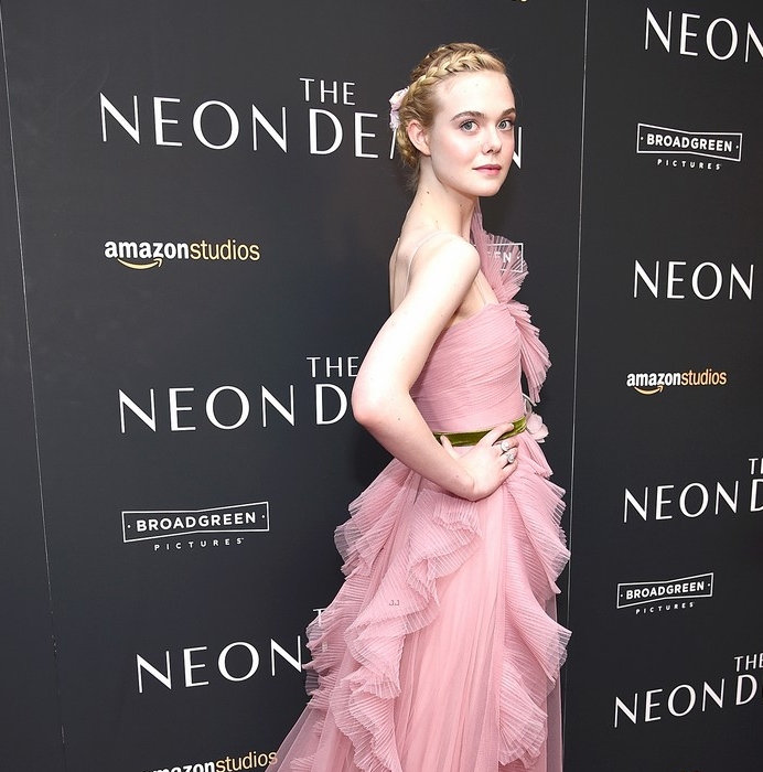 طله مشرقه انثويه