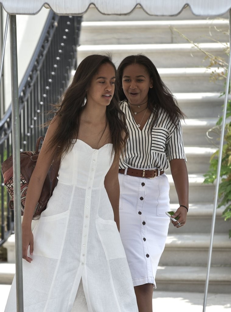Michelle-Obama-Dress-Vacation-Martha-Vineyard-2016 (3)