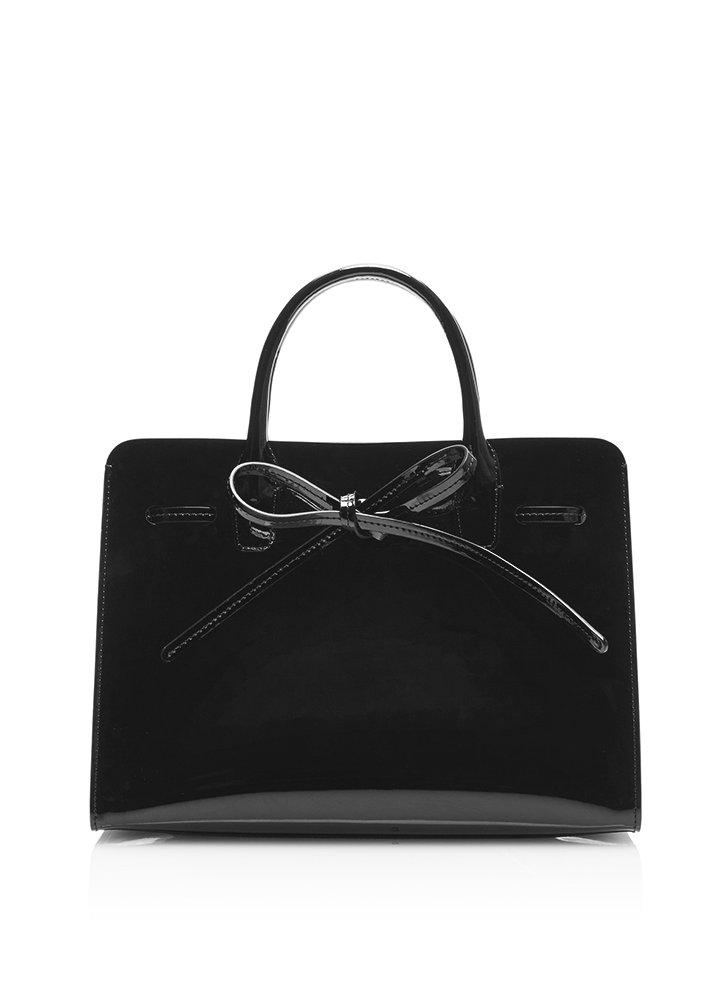 Sticking-true-its-minimalist-style-Mansur-Gavriel-has-come-out
