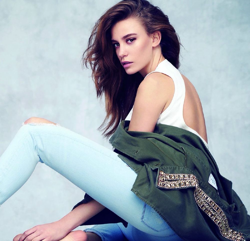 سيريناي ساريكايا (2)