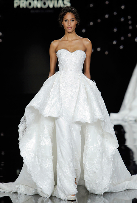 pronovias-spring-2017-wedding-dresses-10