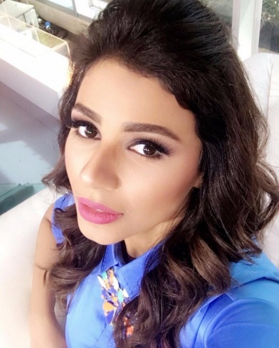 مهيرة عبد العزيز