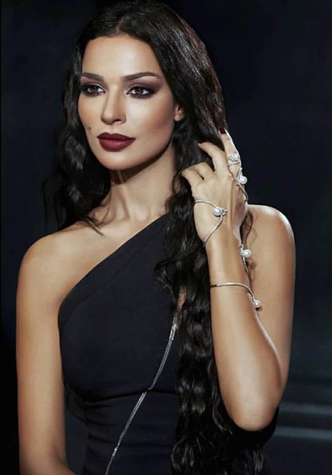 نادين نسيب نجيب