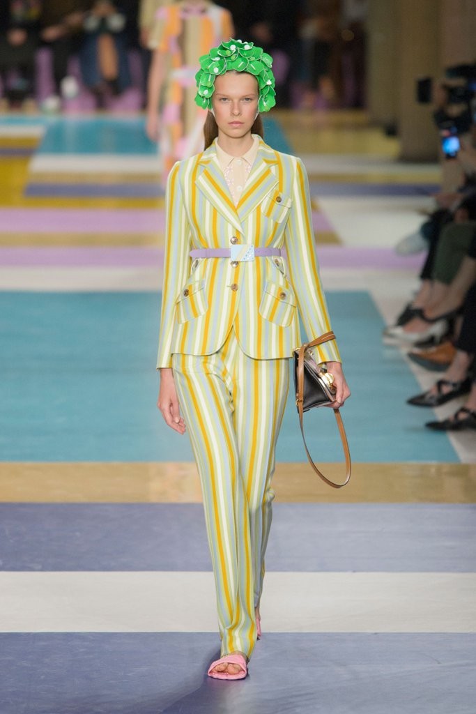 miu-miu-spring-2017-collection-20