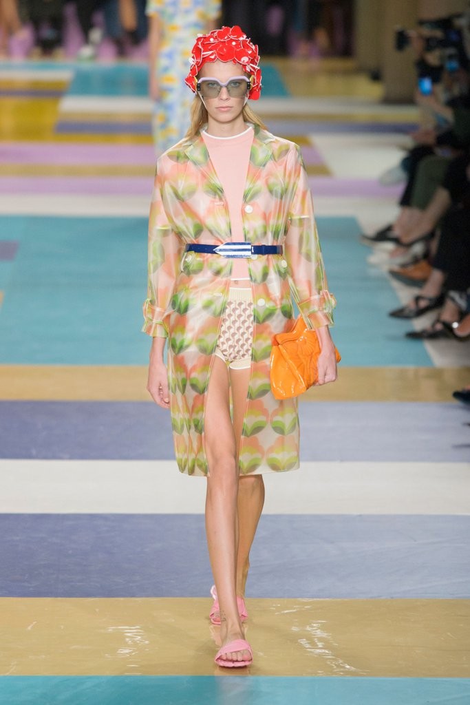miu-miu-spring-2017-collection-24