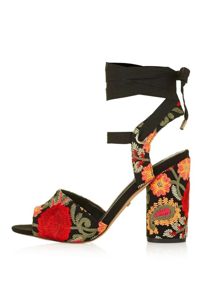 topshop-royal-embroidered-sandals-85