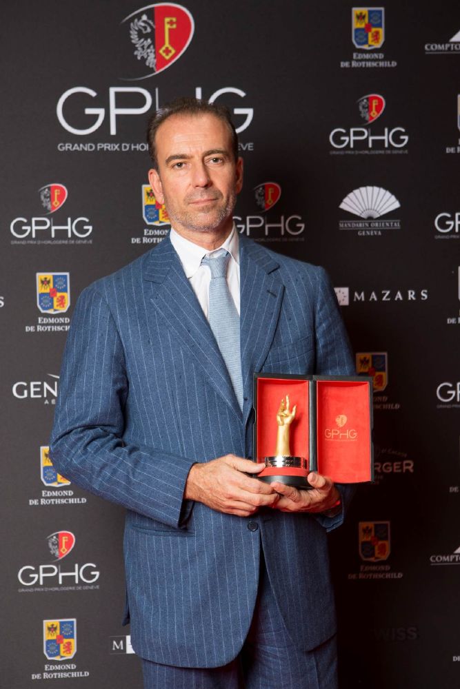 resized_gphg_2016_-mario-peserico-eberhard-co-managing-director