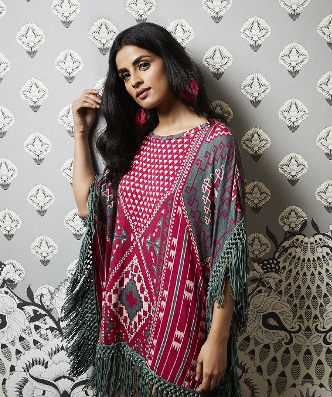 resized_label-ritu-kumar-music-festival-chic-01