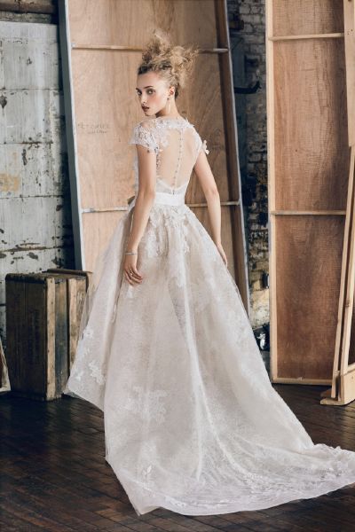 resized_resized_look-11-monique-lhuillier