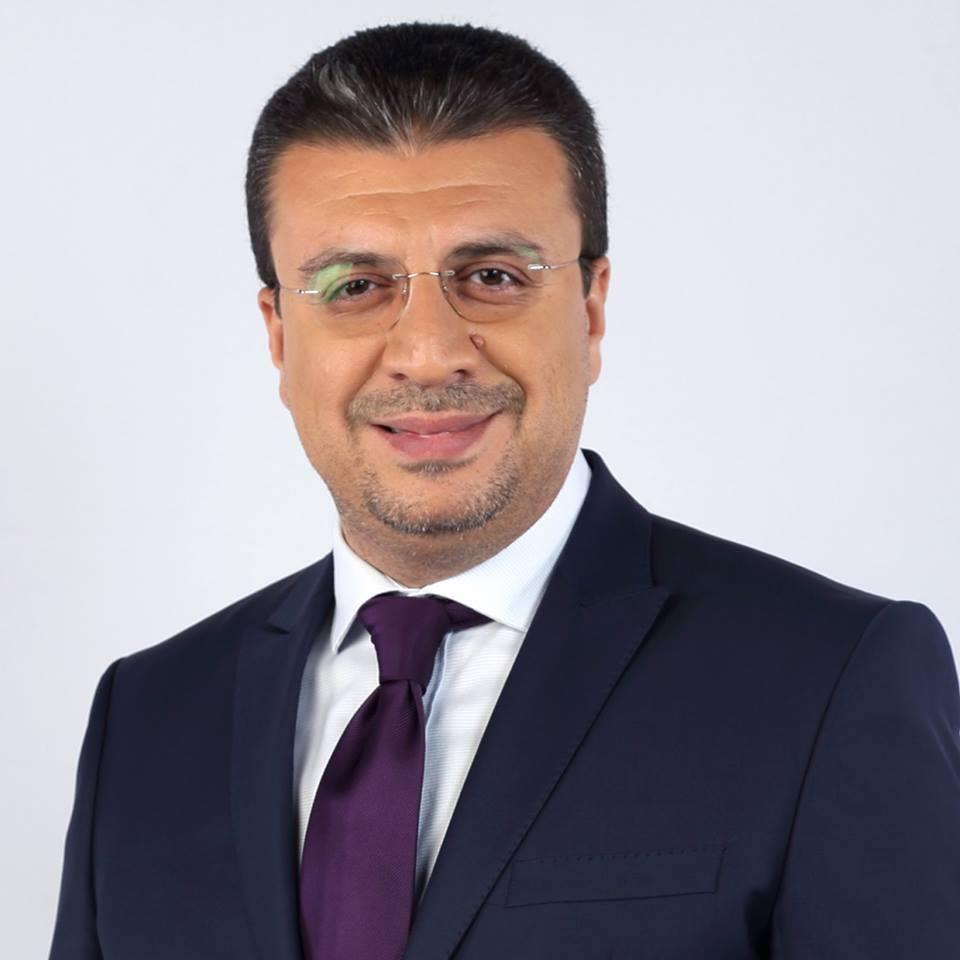 منع الإعلامي عمرو الليثي من السفر