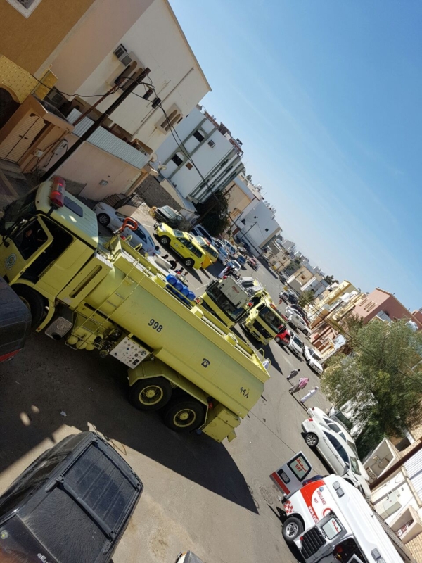 الدفاع المدني بخميس مشيط