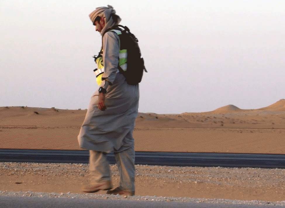 الشاب الإماراتي جلال بن ثنية