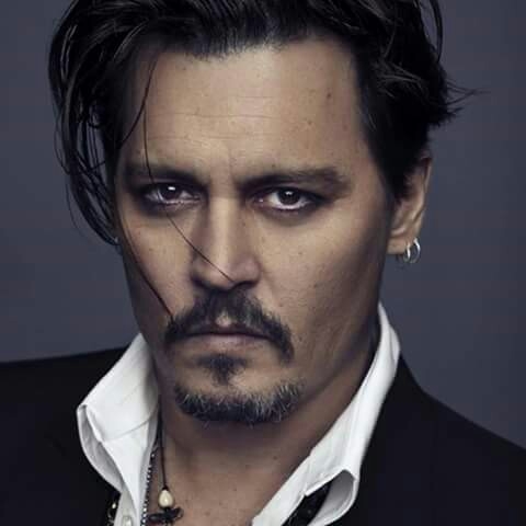 جوني ديب يرد على خرق اتفاق السرية