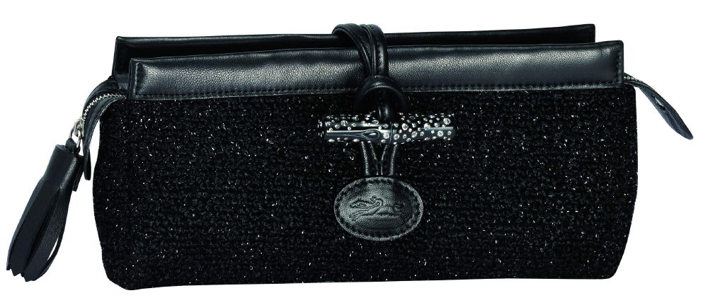 حقيبة يد صغيرة على شكل مستطيل