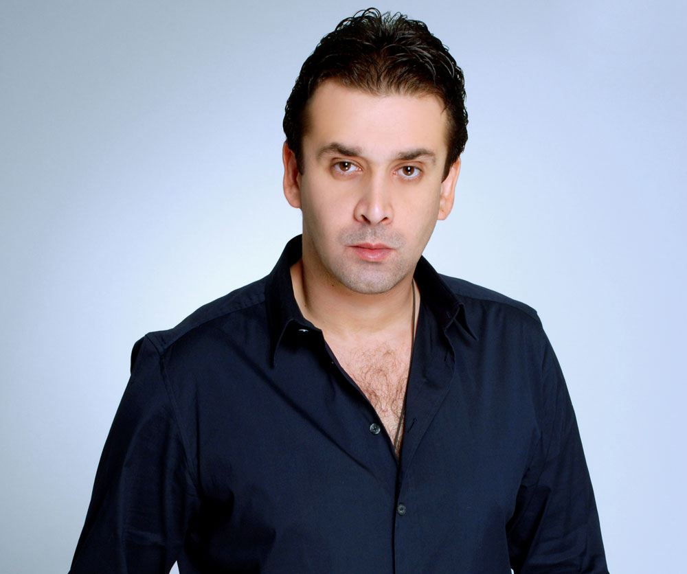 كريم عبد العزيز