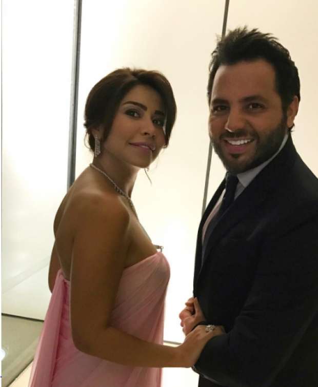 شيرين عبد الوهاب ونالاعلامي نيشان
