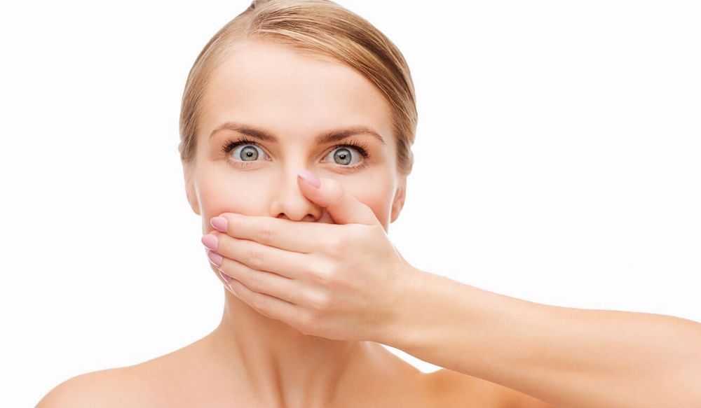 لا تتجاهل رائحة الأنفاس الكريهة