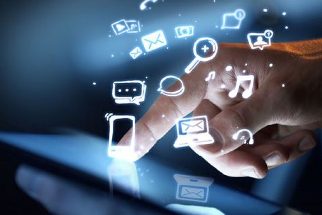 مواقع التواصل و الفيديو يقودان نمو الإعلانات الإلكترونية