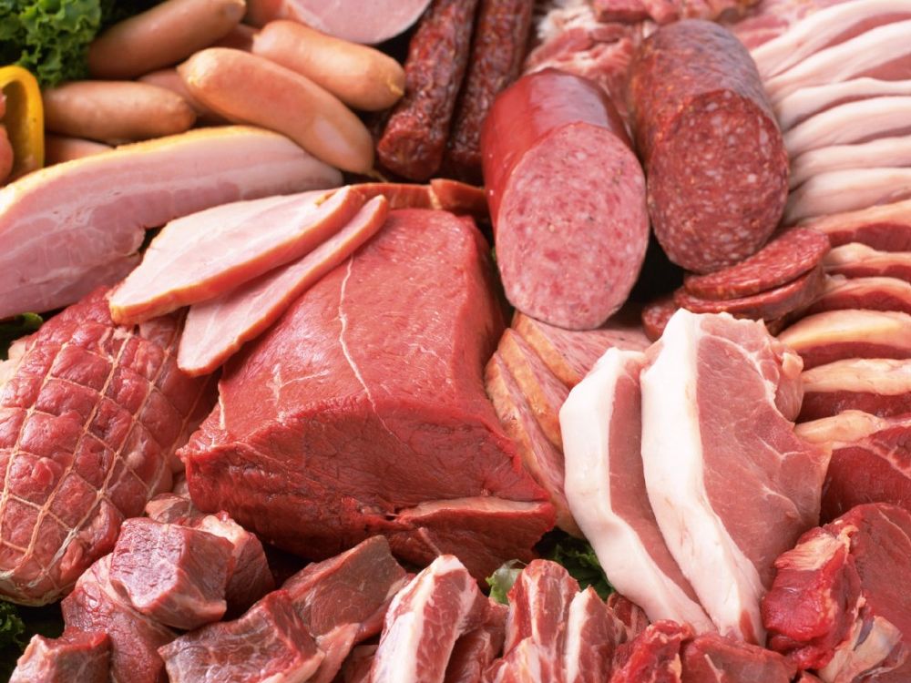 اللحوم الحمراءمن أهم أسباب الإصابة بالإمساك