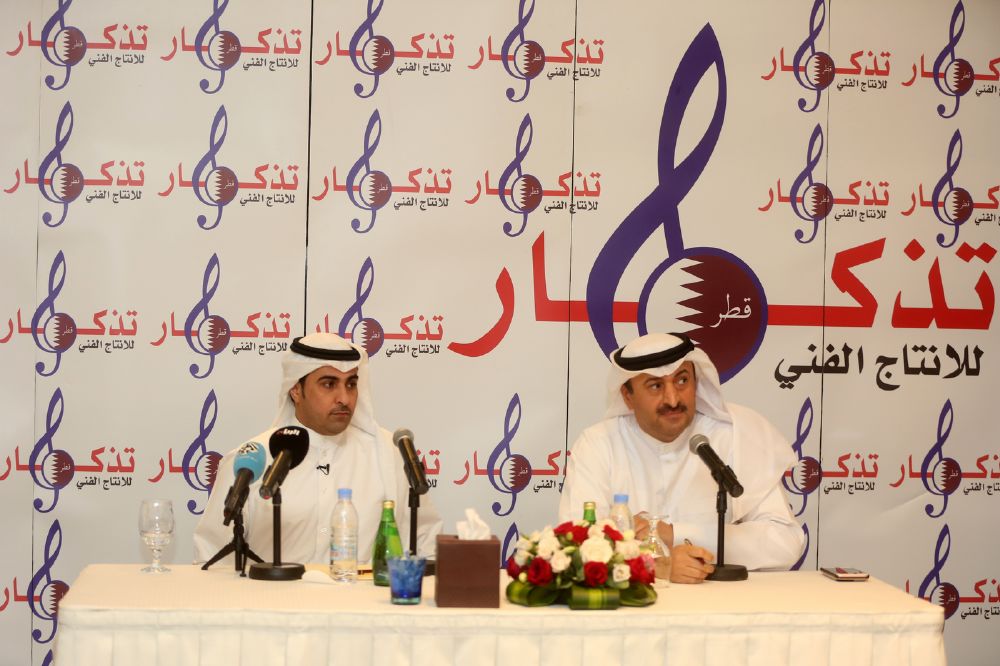 خالد المريخي يدشن ويطلق ألبومه الشعري