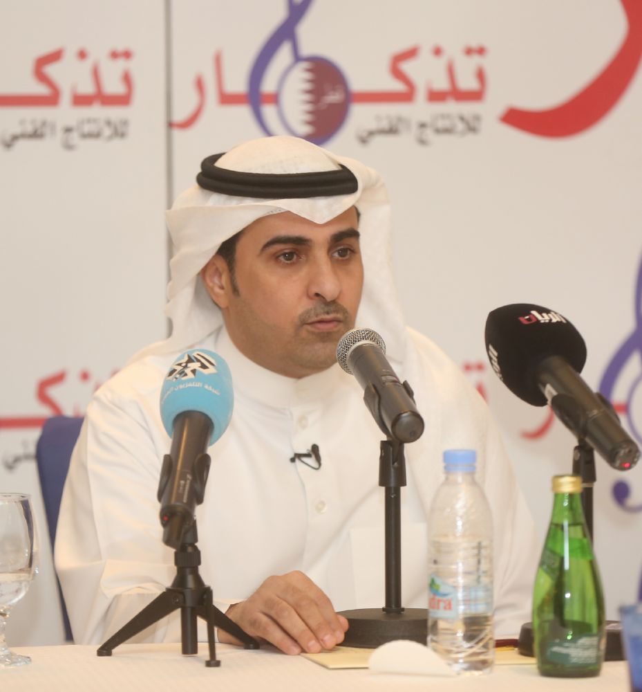 خالد المريخي يدشن ويطلق ألبومه الشعري في الدوحة