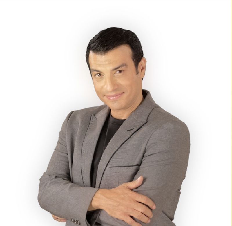 إيهاب توفيق