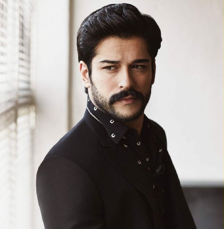 بوراك أوزجيفيت