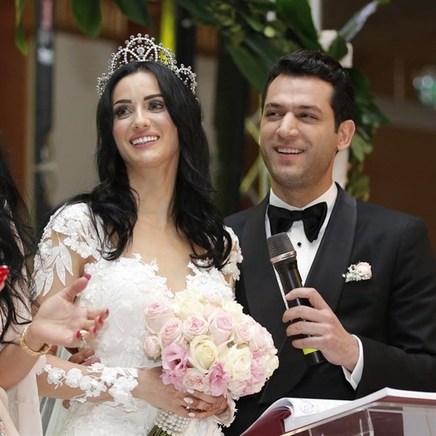 حفل زفاف مراد يلدريم وإيمان الباني