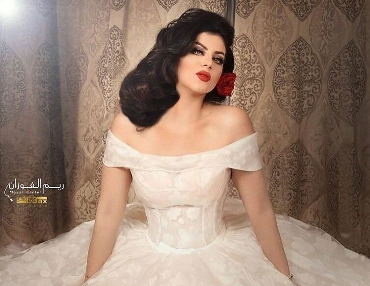عقد قران حليمة بولند في سرية تامة