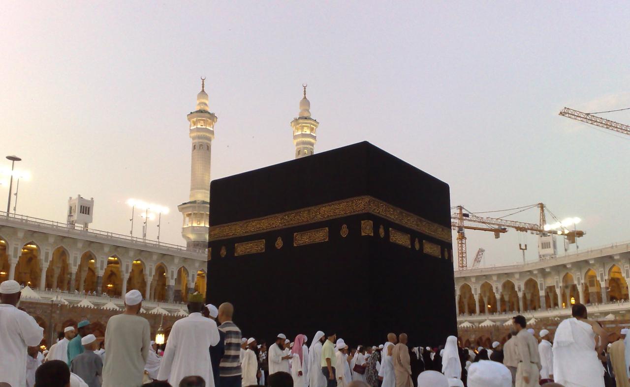 ساكب البنزين في الحرم والقبض عليه