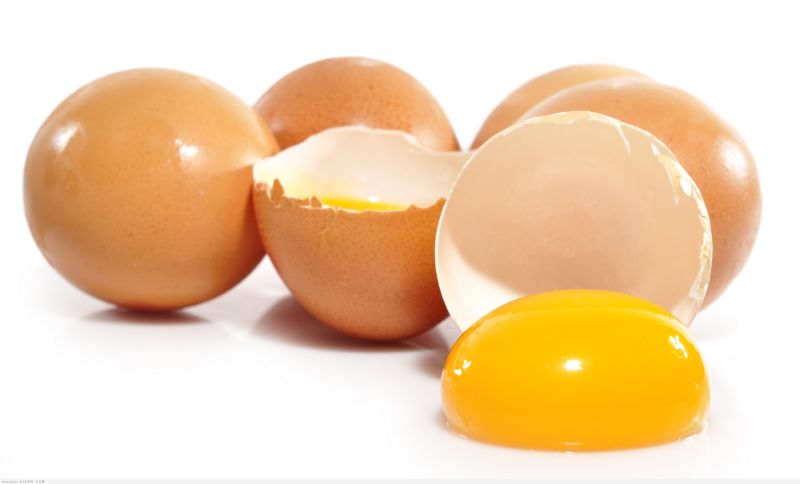 البيض من المحفزات الجنسية التي تزيد تدفق الدم إلى العضو الذكري