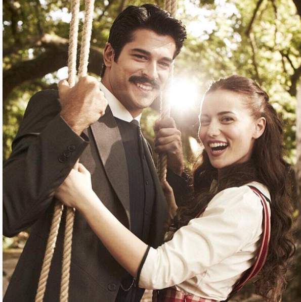 بوراك اوزجيفت لم يلتقي فهرية منذ فترة طويلة