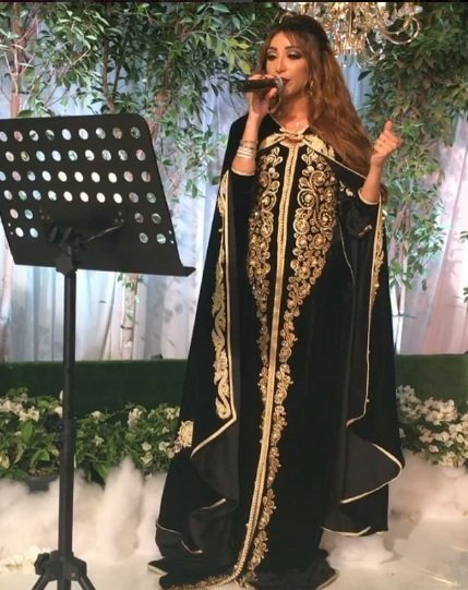 حمل دنيا بطمة يظهر بوضوح في فستان ميريام فارس