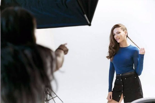 سيريناي ساريكايا أول وجه إعلاني تركي