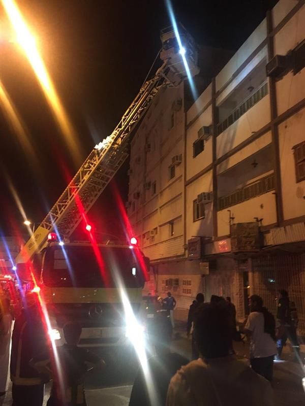 مباشرة الحالة من قبل فرق الدفاع المدني