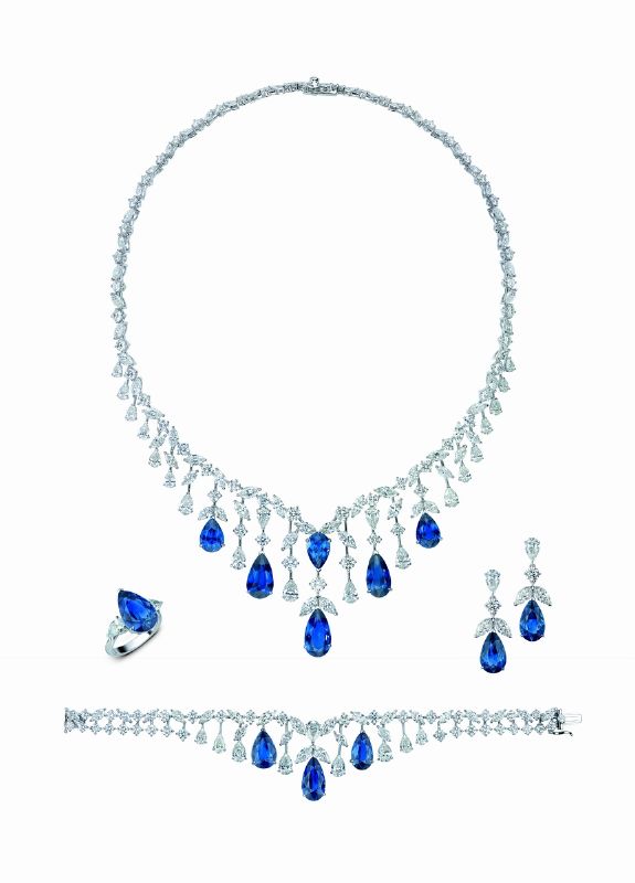 معوض تتألق في معرض الدوحة للمجوهرات والساعات