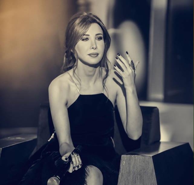 نانسي عجرم تحرج عمرو أديب على الهواء