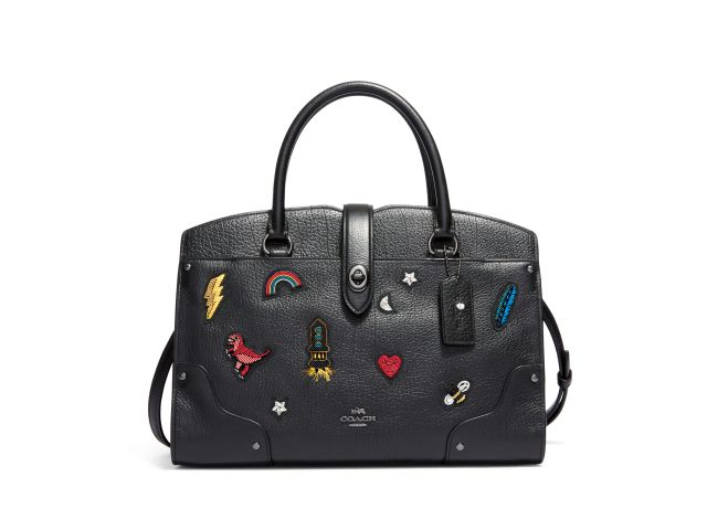 من مجموعة  Coach