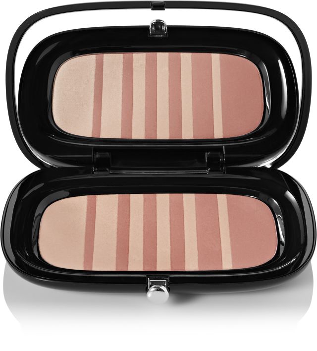 مجموعة MARC JACOBS BEAUTY   بألوان حيوية وتركيبات جديدة مبتكرة