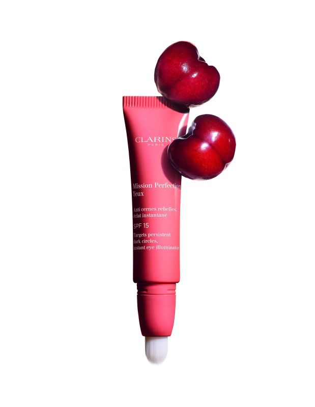 Mission Perfection Yeux مستخرج الكرز الهندي